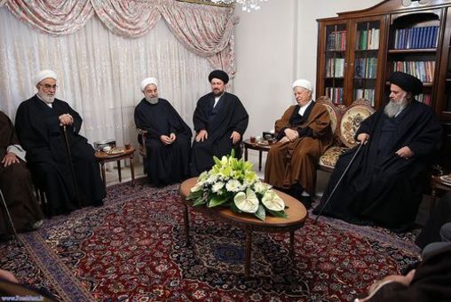 تصاویر حضور مسئولان نظام در منزل رییس‌‌جمهور