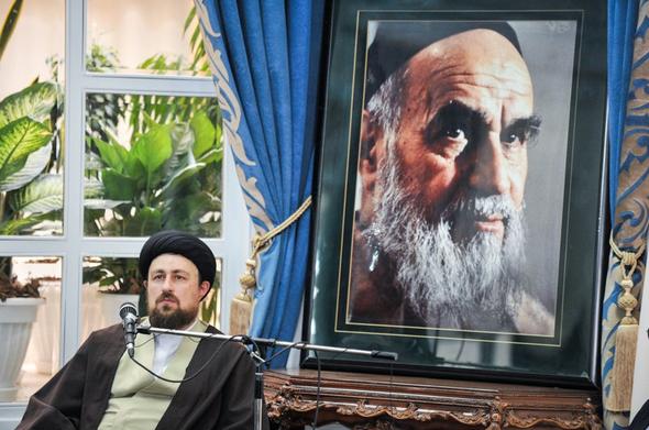 تصاویر : دیدار اعضای ستاد بزرگداشت امام(ره) با سید حسن خمینی