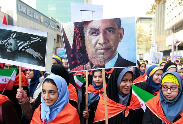 تصاویر : راهپیمایی 13 آبان در تهران