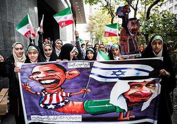 تصاویر : راهپیمایی 13 آبان در تهران