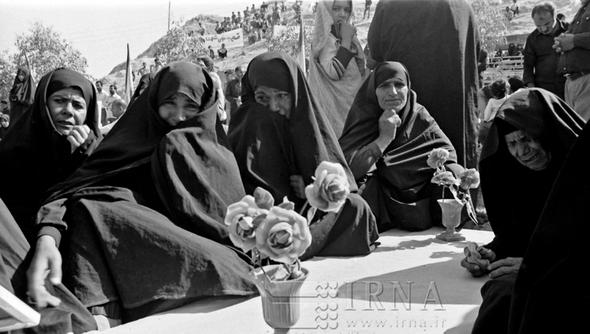 تصاویر : حمله موشکی رژیم بعث عراق به اندیمشک و مسجد سلیمان