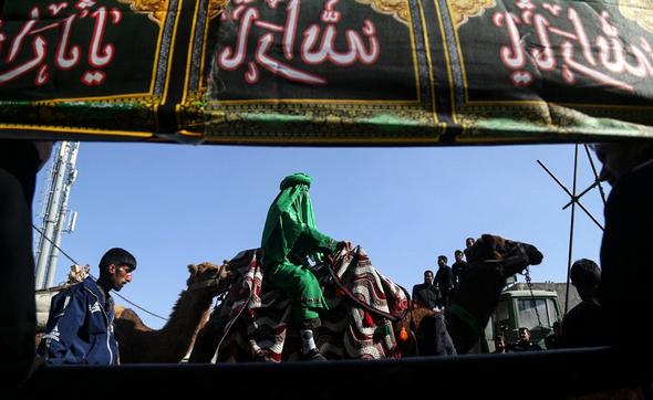 تصاویر : کاروان نمادین اسرای کربلا در عصر عاشورا