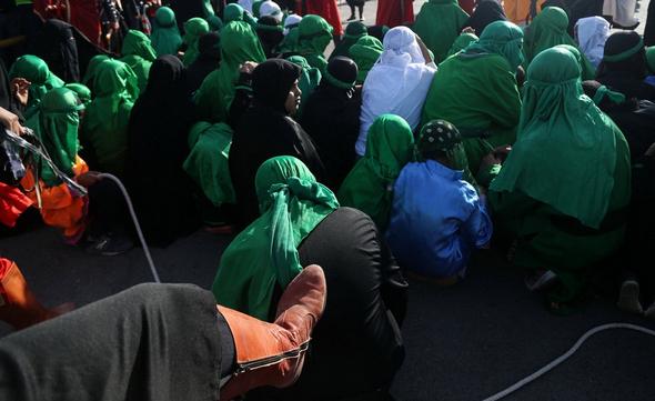 تصاویر : کاروان نمادین اسرای کربلا در عصر عاشورا