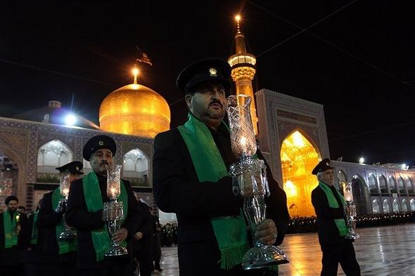 تصاویر : مراسم خطبه خوانی شب عاشورا در حرم مطهر رضوی