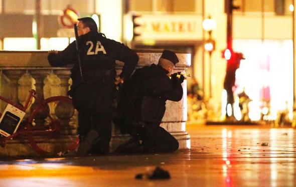 تصاویر : وحشت مجدد در پاریس
