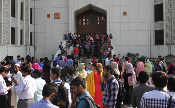 تصاویر : زلزله در پاکستان و افغانستان