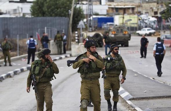 تصاویر : بی‌حرمتی به‌جسد دو جوان فلسطینی