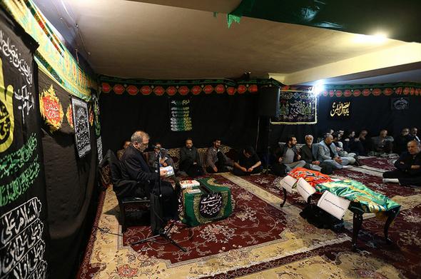 تصاویر : لاریجانی در عزاداری خانه مجیدی