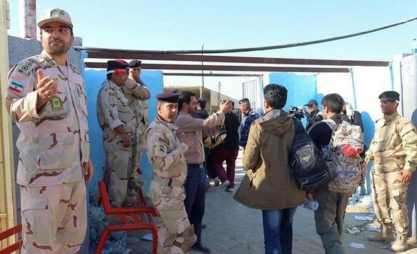 تصاویر : خروج زائران اربعین حسینی از مرز مهران