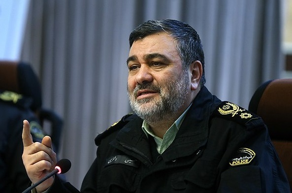 از یک ماه پیش برخورد قاطعی با دور دور کردن ها، کشف حجاب ها و هنجارشکنان انجام داده ایم / نتایج مطلوبی گرفته ایم از یک ماه پیش برخورد قاطعی با دور دور کردن ها، کشف حجاب ها و هنجارشکنان انجام داده ایم / نتایج مطلوبی گرفته ایم