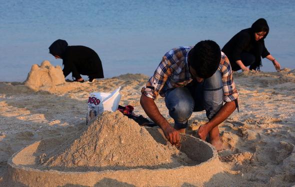 تصاویر : مسابقه مجسمه های شنی در کیش