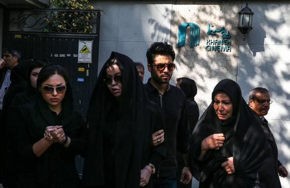تصاویر : مراسم تشییع ثریا حکمت