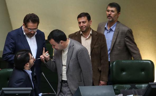 تصاویر : حواشی تصویب بودجه در مجلس