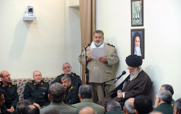 تصاویر : دیدار عیدانه فرماندهان ارشد نیروهای مسلح با رهبر معظم انقلاب