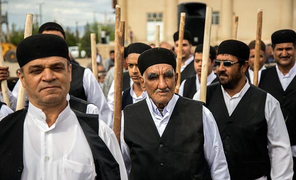 تصاویر : آیین بیل گردانی در محلات