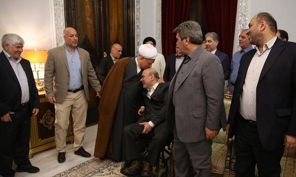 تصاویر : دیدار نوروزی مسئولان با آیت‌الله هاشمی