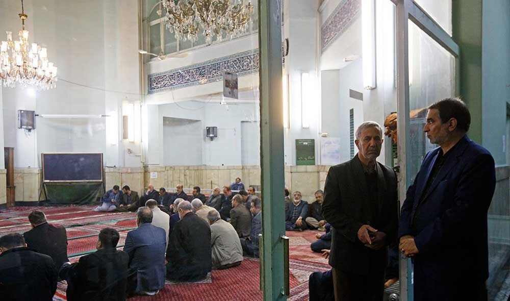 تصاویر : چهره‌ها در مراسم ترحیم والده محسن کوهکن