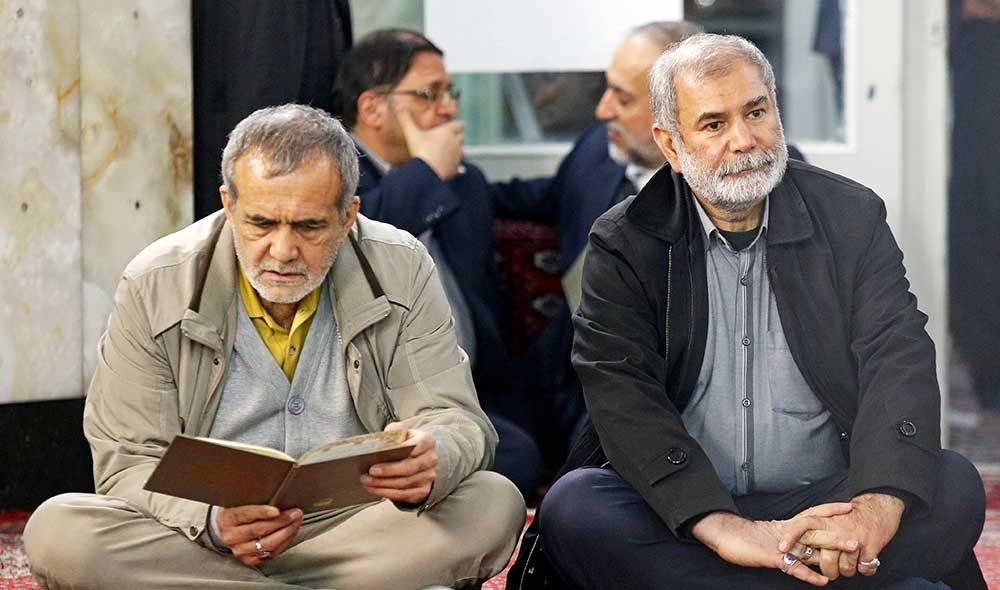 تصاویر : چهره‌ها در مراسم ترحیم والده محسن کوهکن