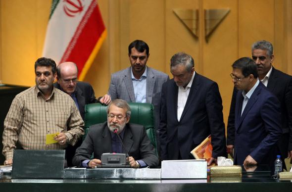 تصاویر : انتخاب هیات رئیسه دائم مجلس