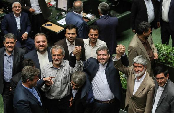 تصاویر : انتخاب هیات رئیسه دائم مجلس