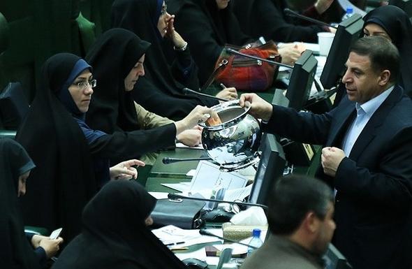 تصاویر : انتخاب هیات رئیسه دائم مجلس