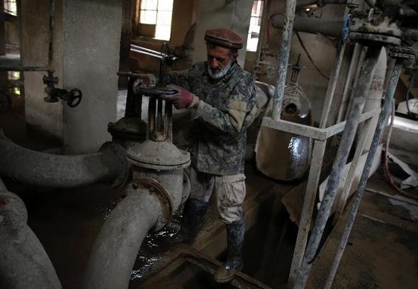 تصاویر : اولین کارخانه سیمان افغانستان