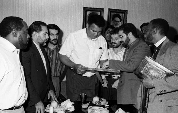 تصاویر : سفر «محمدعلی کلی» به ایران
