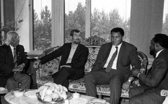 تصاویر : سفر «محمدعلی کلی» به ایران