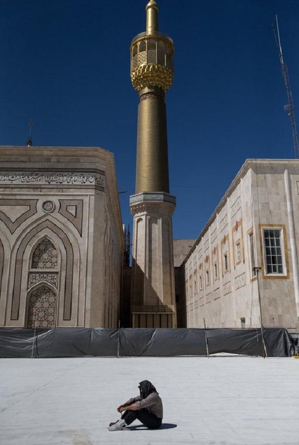 تصاویر : حاشیه بیست و هفتمین سالگرد امام(ره)