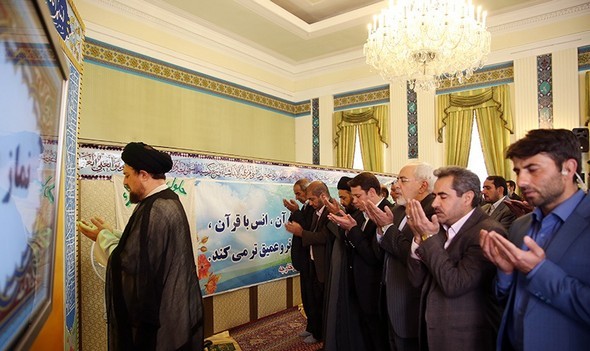 تصاویر : دیدار سید‌حسن‌خمینی از ظریف در وزارت خارجه