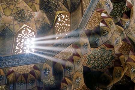 قلب سرزمین پارس بر روی توریست ها گشوده شده / ایرانیان خونگرمند و کشورشان، یکی از امن ترین کشورهای جهان است قلب سرزمین پارس بر روی توریست ها گشوده شده / ایرانیان خونگرمند و کشورشان، یکی از امن ترین کشورهای جهان است