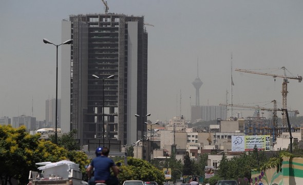 تصاویر : تهران در غبار