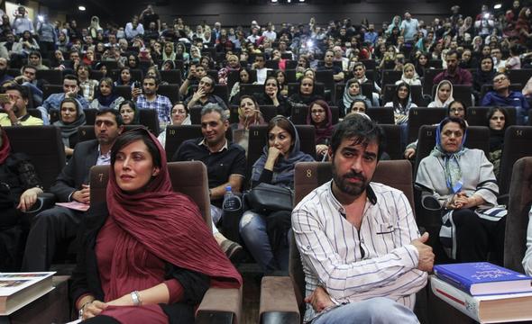 تصاویر : هنرمندان در گلریزان آزادی زندانیان