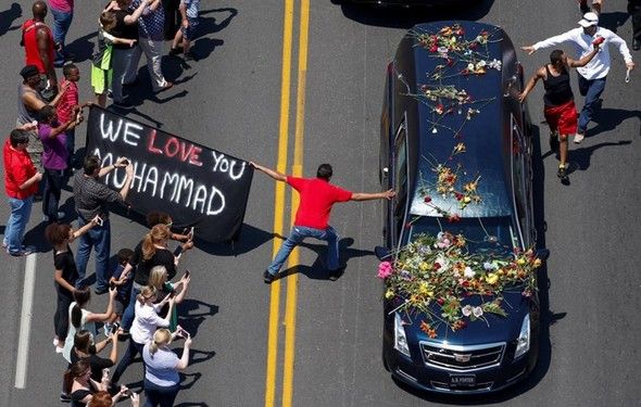 تصاویر : مراسم خاکسپاری محمد علی کلی‎