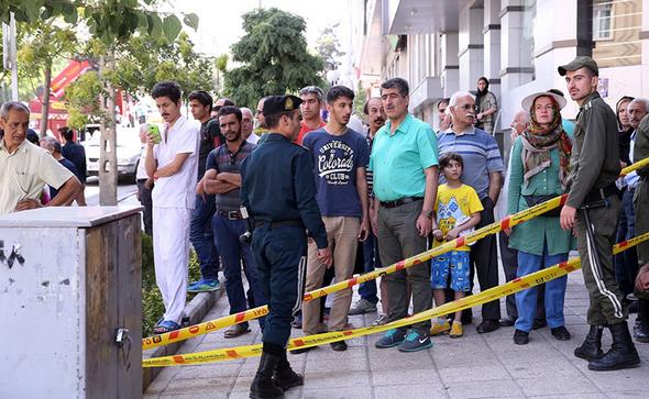 تصاویر : انفجار مهیب گاز در غرب تهران