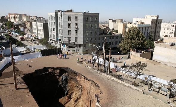 تصاویر : انفجار مهیب گاز در غرب تهران