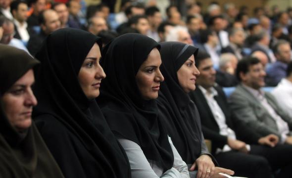 تصاویر : ورزشکاران مهمان افطار رئیس جمهور