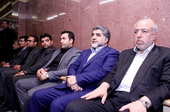 تصاویر : چهره‌ها در ترحیم‌ والده‌ معاون‌ رییس‌جمهور