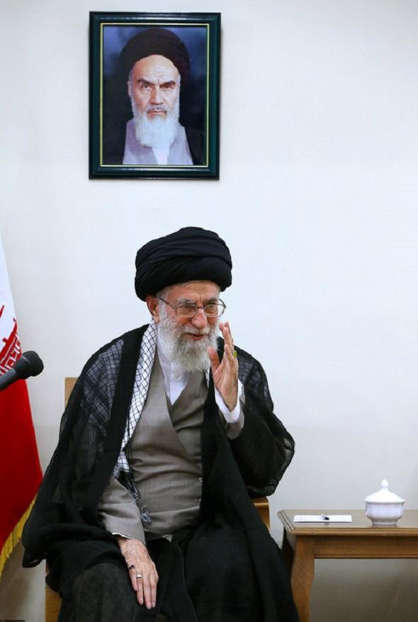 تصاویر : دیدار اعضای مجلس خبرگان با رهبرمعظم‌انقلاب