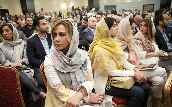 تصاویر : حراج 25 میلیاردی آثار هنری در تهران
