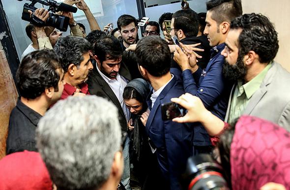 تصاویر : استقبال پرشور از عوامل «فروشنده»