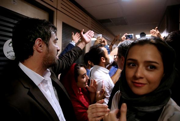 تصاویر : استقبال پرشور از عوامل «فروشنده»
