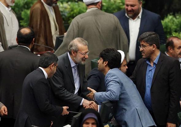 تصاویر : انتخاب هیات رئیسه مجلس دهم