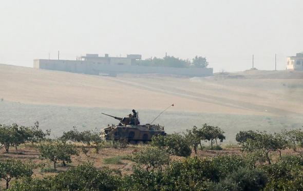 تصاویر : ورود تانک‌های ترکیه به خاک سوریه