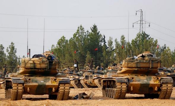 تصاویر : ورود تانک‌های ترکیه به خاک سوریه