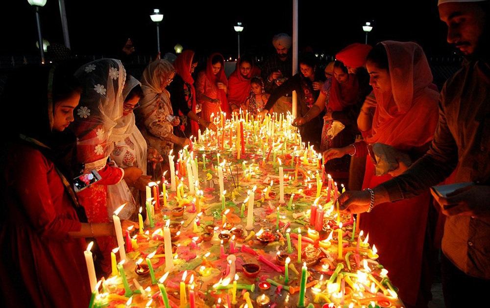 تصاویر : جشن دیوالی در سراسر جهان