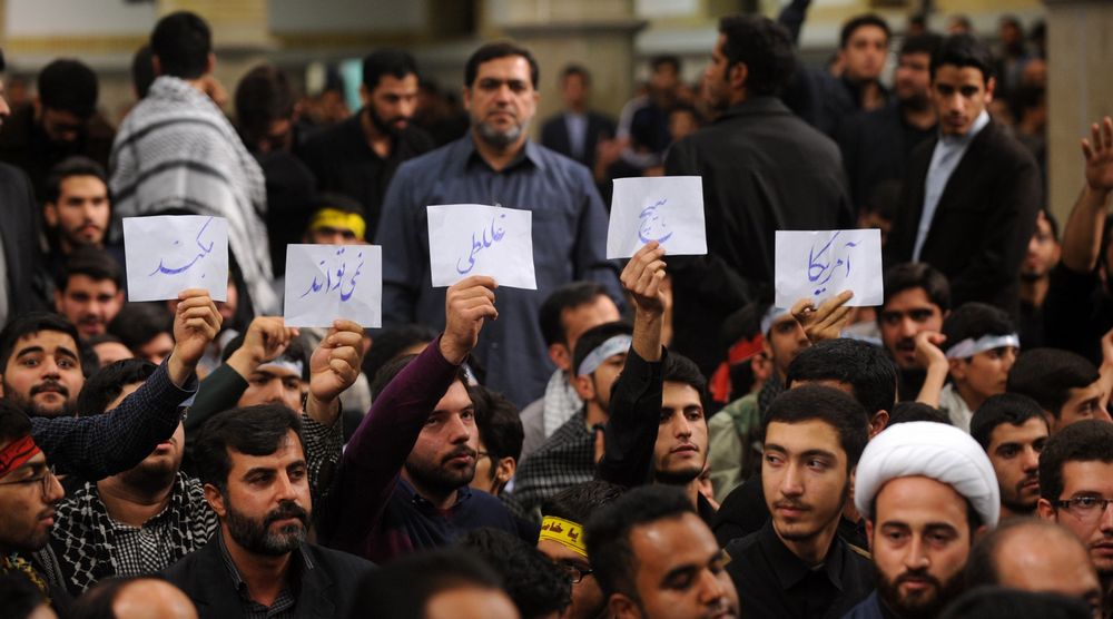 تصاویر : دیدار هزاران نفر از دانش‌آموزان و دانشجویان با رهبرمعظم‌انقلاب