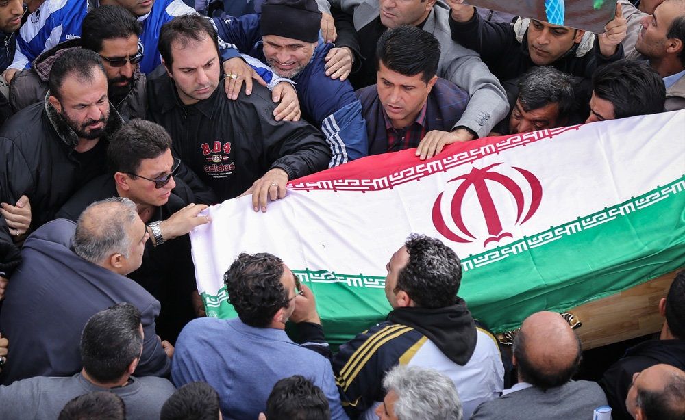 تصاویر : چهره‌ها در تشییع زنده یاد منصور پورحیدری