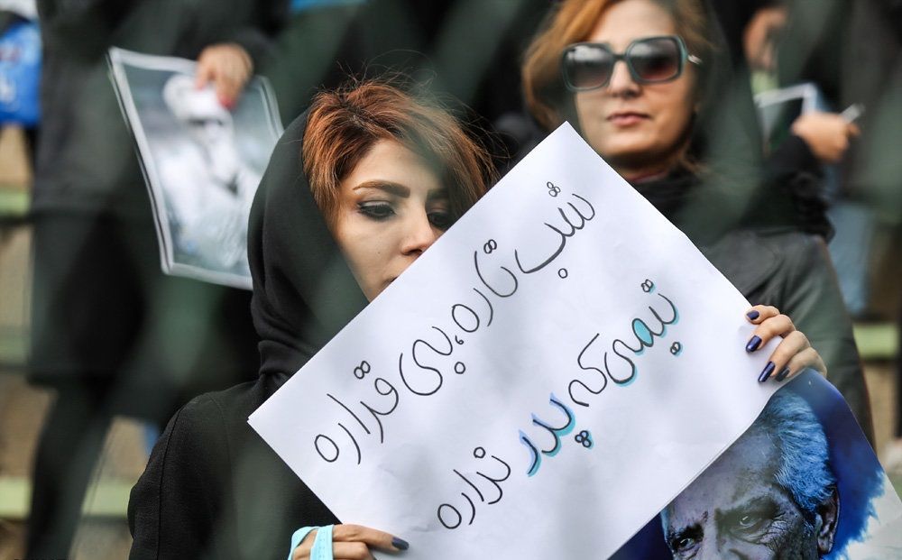 تصاویر : چهره‌ها در تشییع زنده یاد منصور پورحیدری