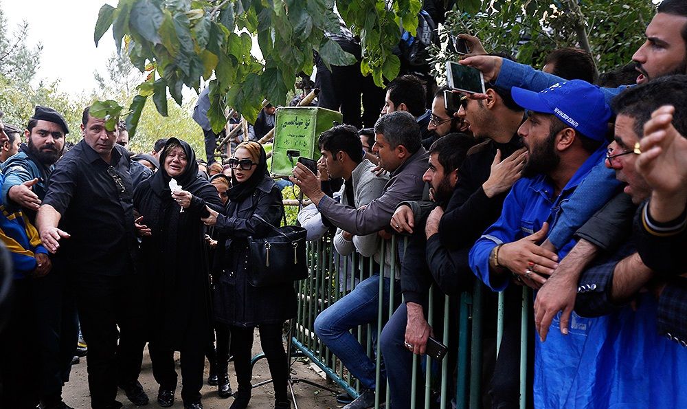 تصاویر : مراسم خاکسپاری مرحوم 